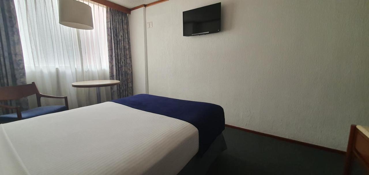 Hotel Bristol เม็กซิโกซิตี้ ภายนอก รูปภาพ