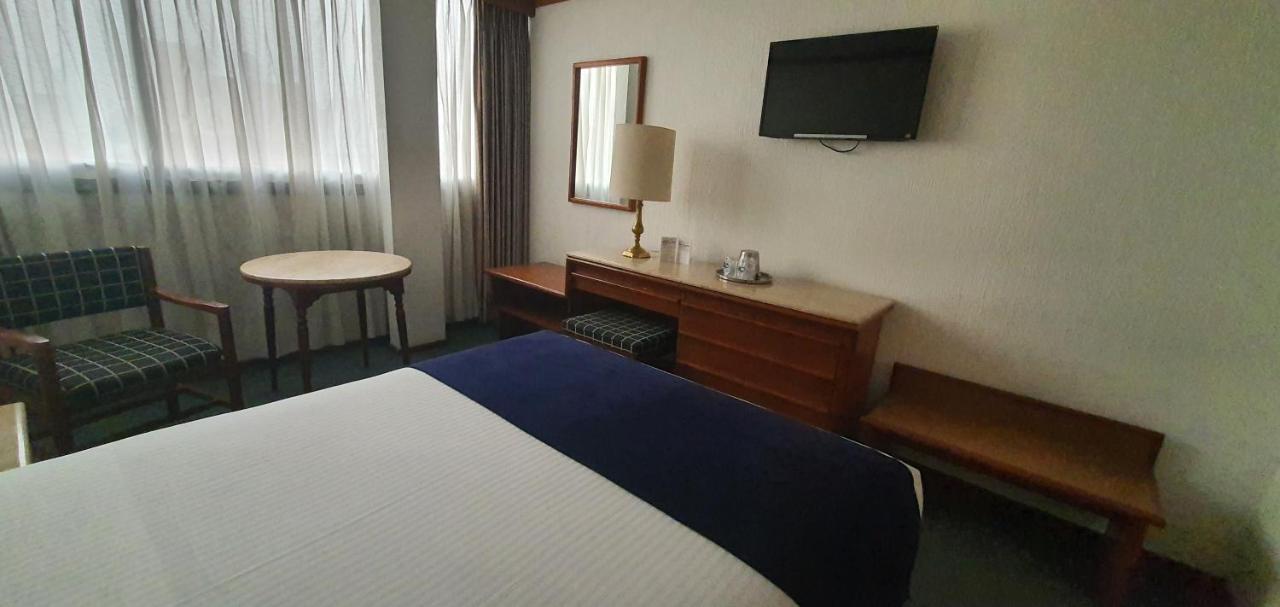 Hotel Bristol เม็กซิโกซิตี้ ภายนอก รูปภาพ