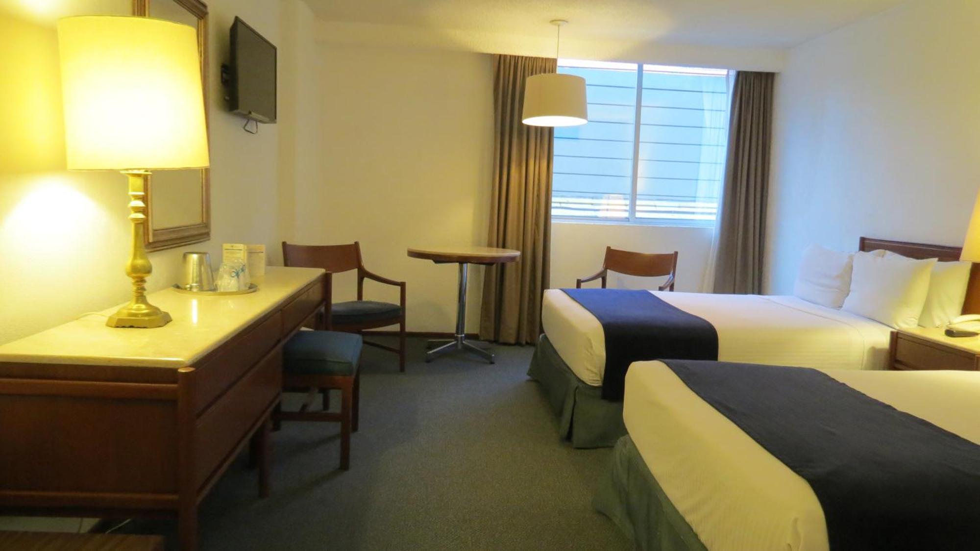 Hotel Bristol เม็กซิโกซิตี้ ภายนอก รูปภาพ