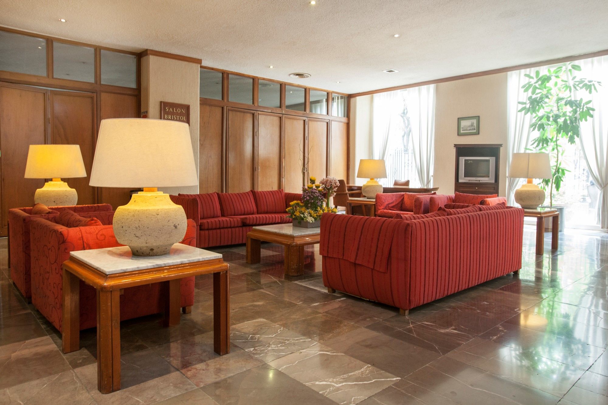 Hotel Bristol เม็กซิโกซิตี้ ภายนอก รูปภาพ